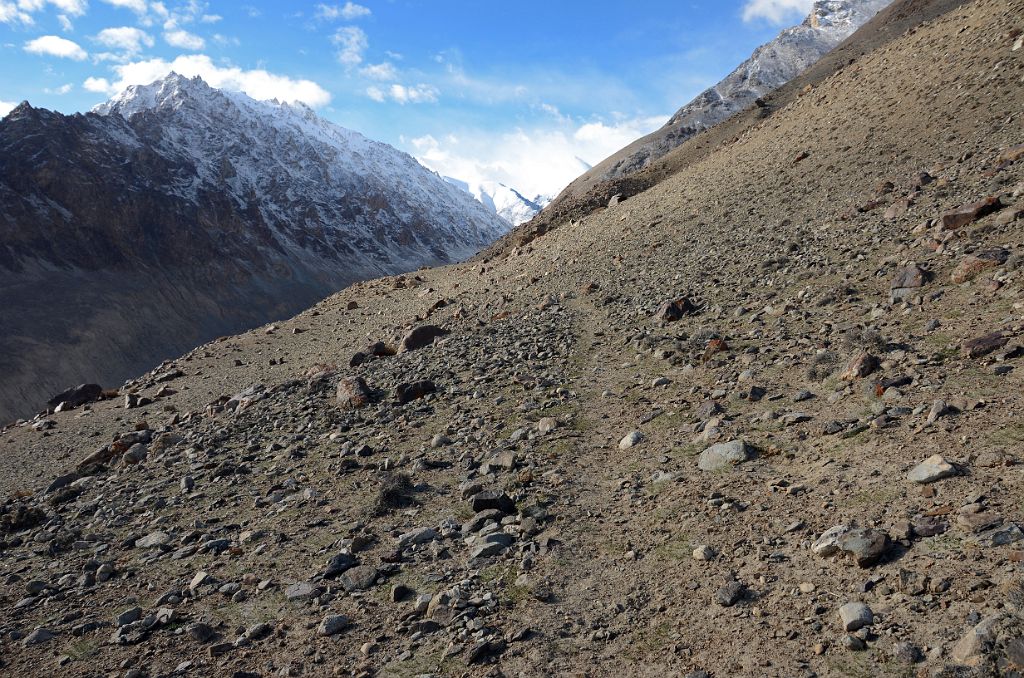 09 The Trail Contours Around The Hill From The Top Of The Ridge 4200m Above Base Camp On the Trek To K2 Intermediate Base Camp